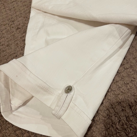 Gloria Vanderbilt skimmer shorts 12 slimming - Picture 5 of 8